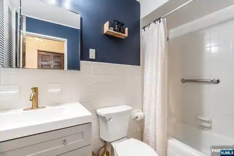101 Orient Way 2D1, Rutherford, NJ 07070 — photo 19