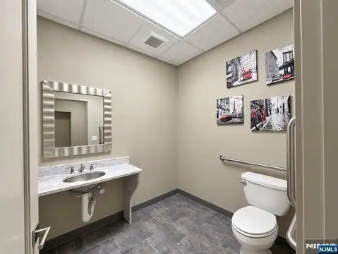 1025 Macarthur Boulevard, Mahwah, NJ 07430 — photo 9