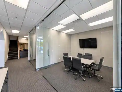 837 Franklin Lake Road 837, Franklin Lakes, NJ 07417 — photo 4