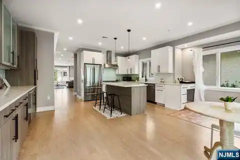 2046 Hoefleys Lane A, Fort Lee, NJ 07024 — photo 10
