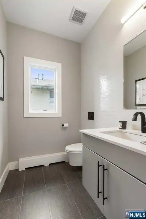 2046 Hoefleys Lane A, Fort Lee, NJ 07024 — photo 11