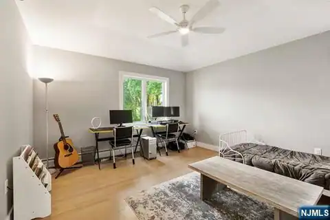 2046 Hoefleys Lane A, Fort Lee, NJ 07024 — photo 17