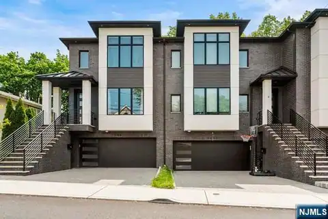 2046 Hoefleys Lane A, Fort Lee, NJ 07024 — photo 2