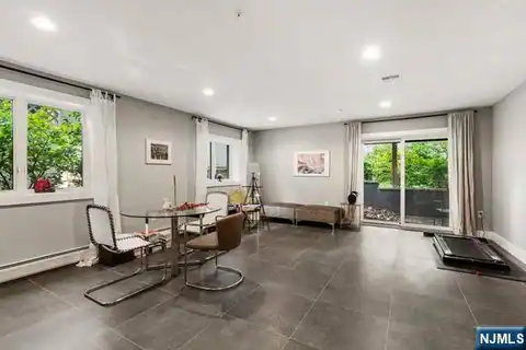 2046 Hoefleys Lane A, Fort Lee, NJ 07024 — photo 22