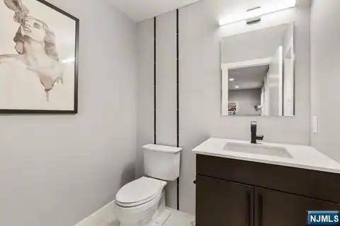 2046 Hoefleys Lane A, Fort Lee, NJ 07024 — photo 24
