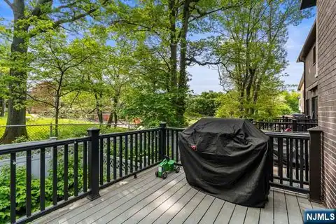 2046 Hoefleys Lane A, Fort Lee, NJ 07024 — photo 26