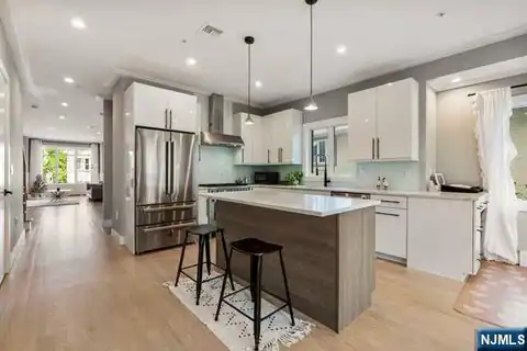 2046 Hoefleys Lane A, Fort Lee, NJ 07024 — photo 9