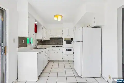 1315 Anderson Avenue 26, Fort Lee, NJ 07024 — photo 13