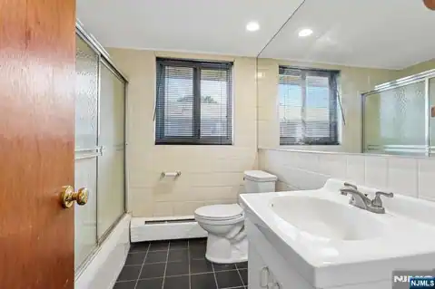 1315 Anderson Avenue 26, Fort Lee, NJ 07024 — photo 23