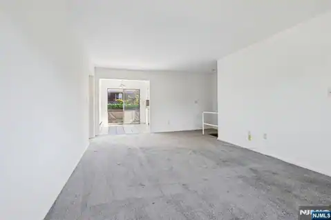 1315 Anderson Avenue 26, Fort Lee, NJ 07024 — photo 9