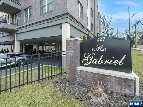 227 Teaneck Road 303, Teaneck, NJ 07666 — photo 11