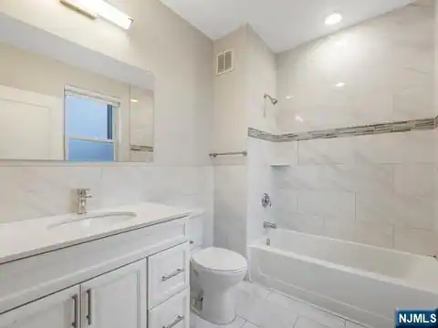 227 Teaneck Road 303, Teaneck, NJ 07666 — photo 5