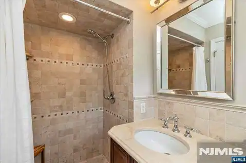 54 Spruce Run 54, Ramsey, NJ 07446 — photo 16