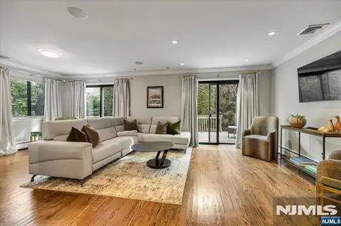 54 Spruce Run 54, Ramsey, NJ 07446 — photo 3