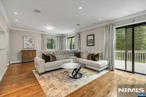 54 Spruce Run 54, Ramsey, NJ 07446 — photo 4