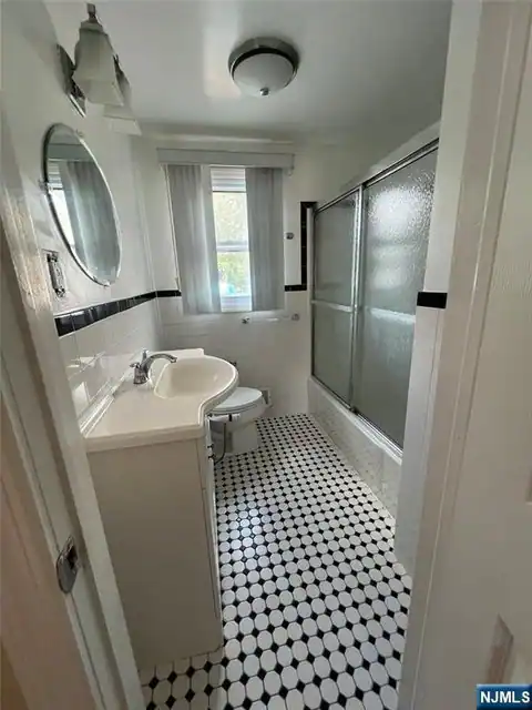 249-251 Chamberlain Avenue, Paterson, NJ 07502 — photo 9