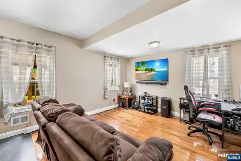 44 Zazzetti Street, Waldwick, NJ 07463 — photo 4
