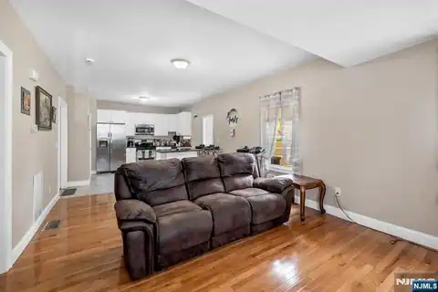 44 Zazzetti Street, Waldwick, NJ 07463 — photo 6