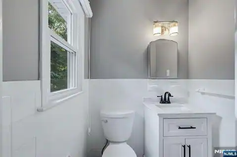 158 Morningside Road, Paramus, NJ 07652 — photo 13