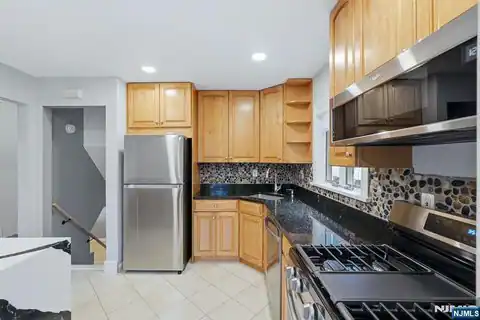 158 Morningside Road, Paramus, NJ 07652 — photo 5