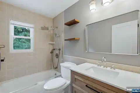 158 Morningside Road, Paramus, NJ 07652 — photo 8