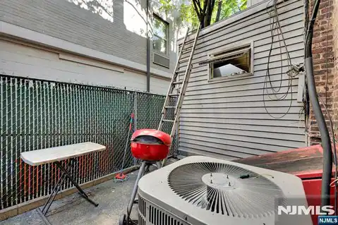 4507 Bergenline Avenue, Union City, NJ 07087 — photo 10