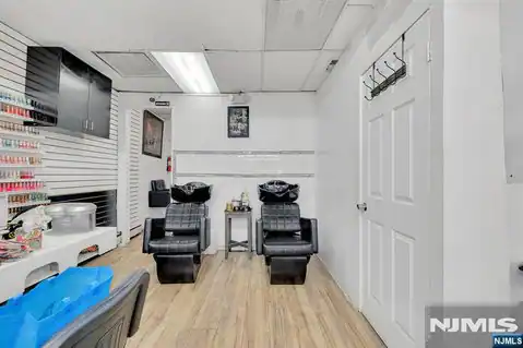 4507 Bergenline Avenue, Union City, NJ 07087 — photo 6