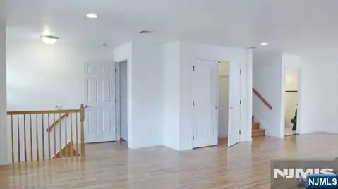 330 Lincoln Avenue, Fort Lee, NJ 07024 — photo 7
