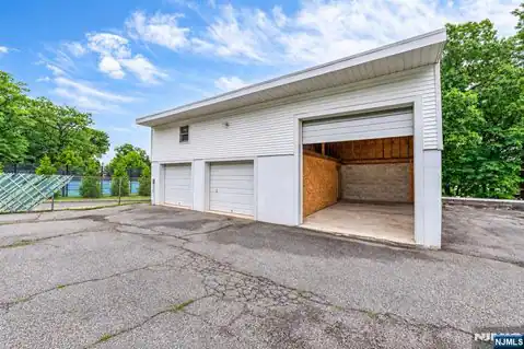 255 Fairview Avenue, Verona, NJ 07044 — photo 32