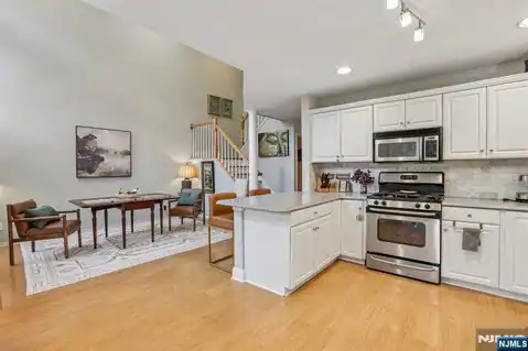 438 Santiago Court, Mahwah, NJ 07430 — photo 22