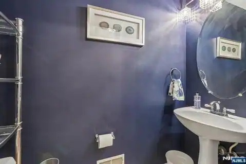 438 Santiago Court, Mahwah, NJ 07430 — photo 24