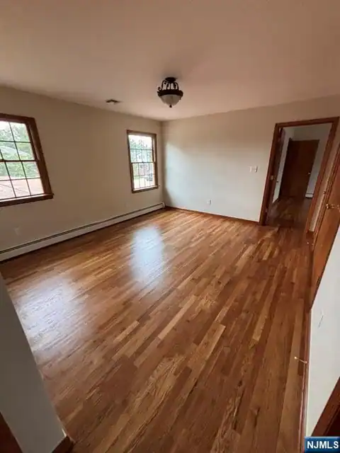 254 Phillips Avenue, South Hackensack, NJ 07606 — photo 4