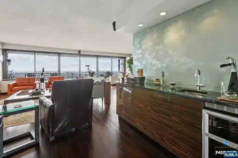 1500 Palisade Avenue 27C, Fort Lee, NJ 07024 — photo 25
