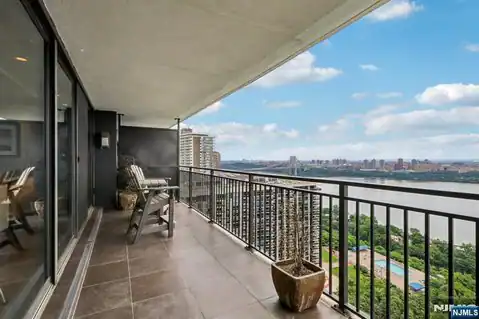1500 Palisade Avenue 27C, Fort Lee, NJ 07024 — photo 39