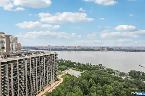 1500 Palisade Avenue 27C, Fort Lee, NJ 07024 — photo 42