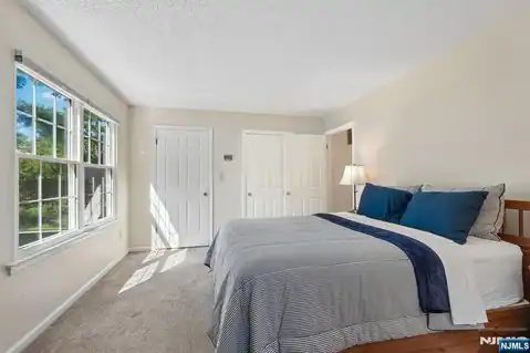 945 Juniper Way, Mahwah, NJ 07430 — photo 22
