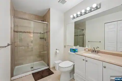 945 Juniper Way, Mahwah, NJ 07430 — photo 25
