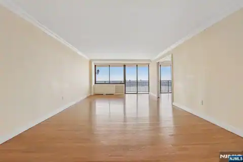 1500 Palisade Avenue 18C, Fort Lee, NJ 07024 — photo 11