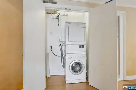 1500 Palisade Avenue 18C, Fort Lee, NJ 07024 — photo 20