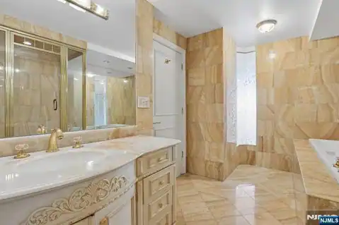 1500 Palisade Avenue 18C, Fort Lee, NJ 07024 — photo 24