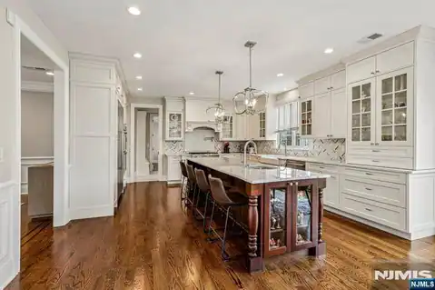 196 Haase Avenue, Paramus, NJ 07652 — photo 12
