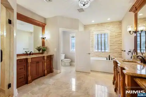 196 Haase Avenue, Paramus, NJ 07652 — photo 23