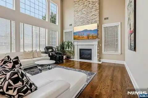 196 Haase Avenue, Paramus, NJ 07652 — photo 6
