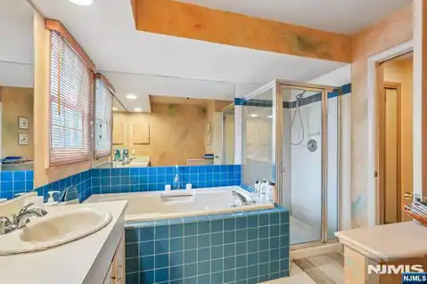 189 Grandview Lane, Mahwah, NJ 07430 — photo 17