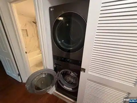 200 Grand Cove Way 3H, Edgewater, NJ 07020 — photo 11