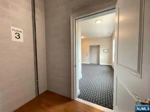 116 Essex Street 306, Hackensack, NJ 07601 — photo 24