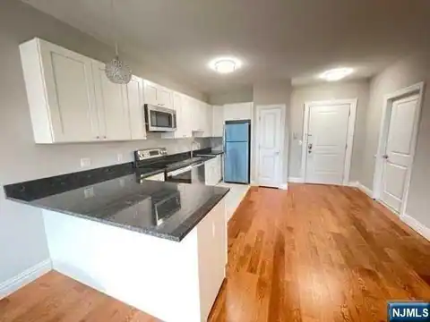 116 Essex Street 306, Hackensack, NJ 07601 — photo 8