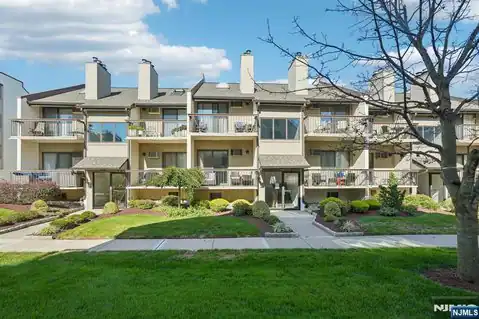 105 W Ridge Mews 1E, Wood Ridge, NJ 07075 — photo 16