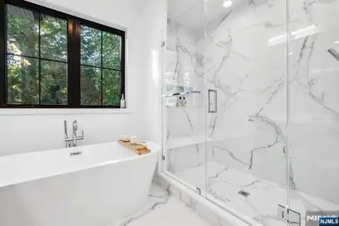 9 Fey Place, Oradell, NJ 07649 — photo 20