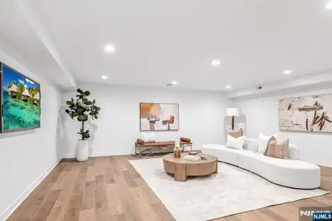 9 Fey Place, Oradell, NJ 07649 — photo 28